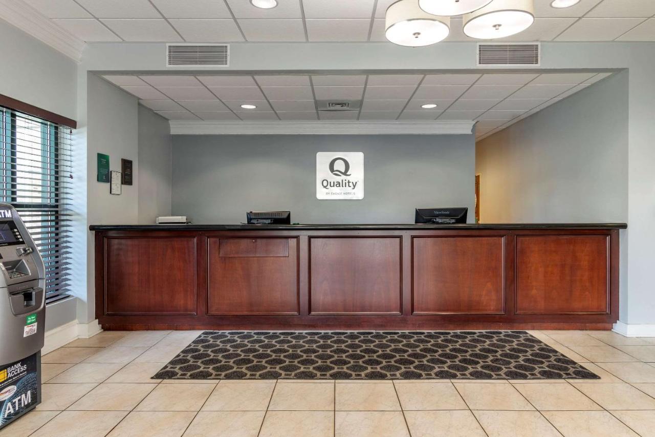 Quality Inn At Town Center Beaufort Exterior photo